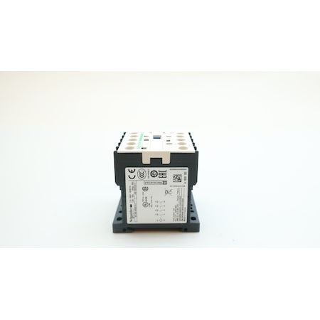 Schneider Electric 24V-DC Control Relay CA3KN40BD3